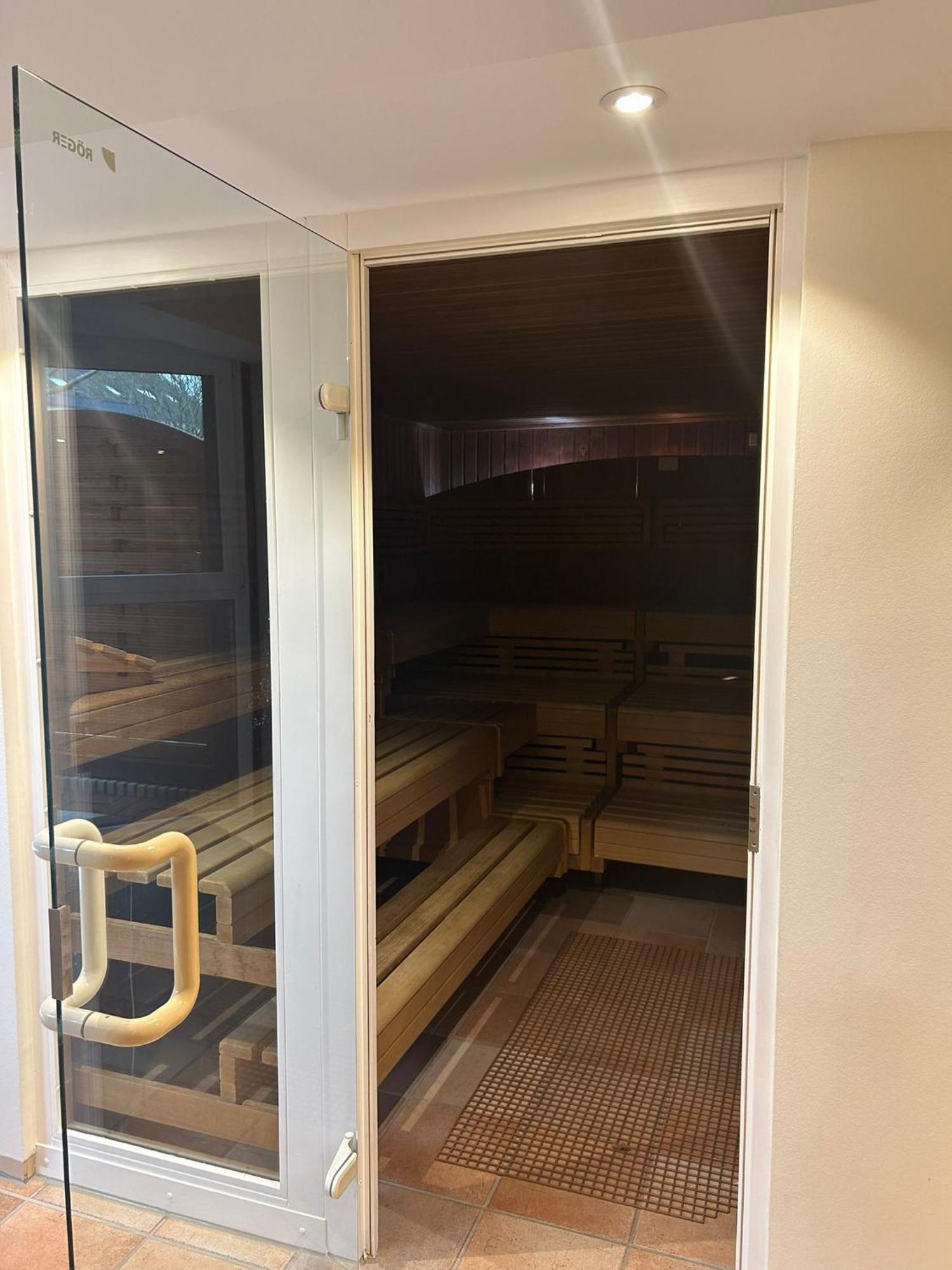 Golf- Und Wellnesshotel Amtsheide Bad Bevensen Extérieur photo