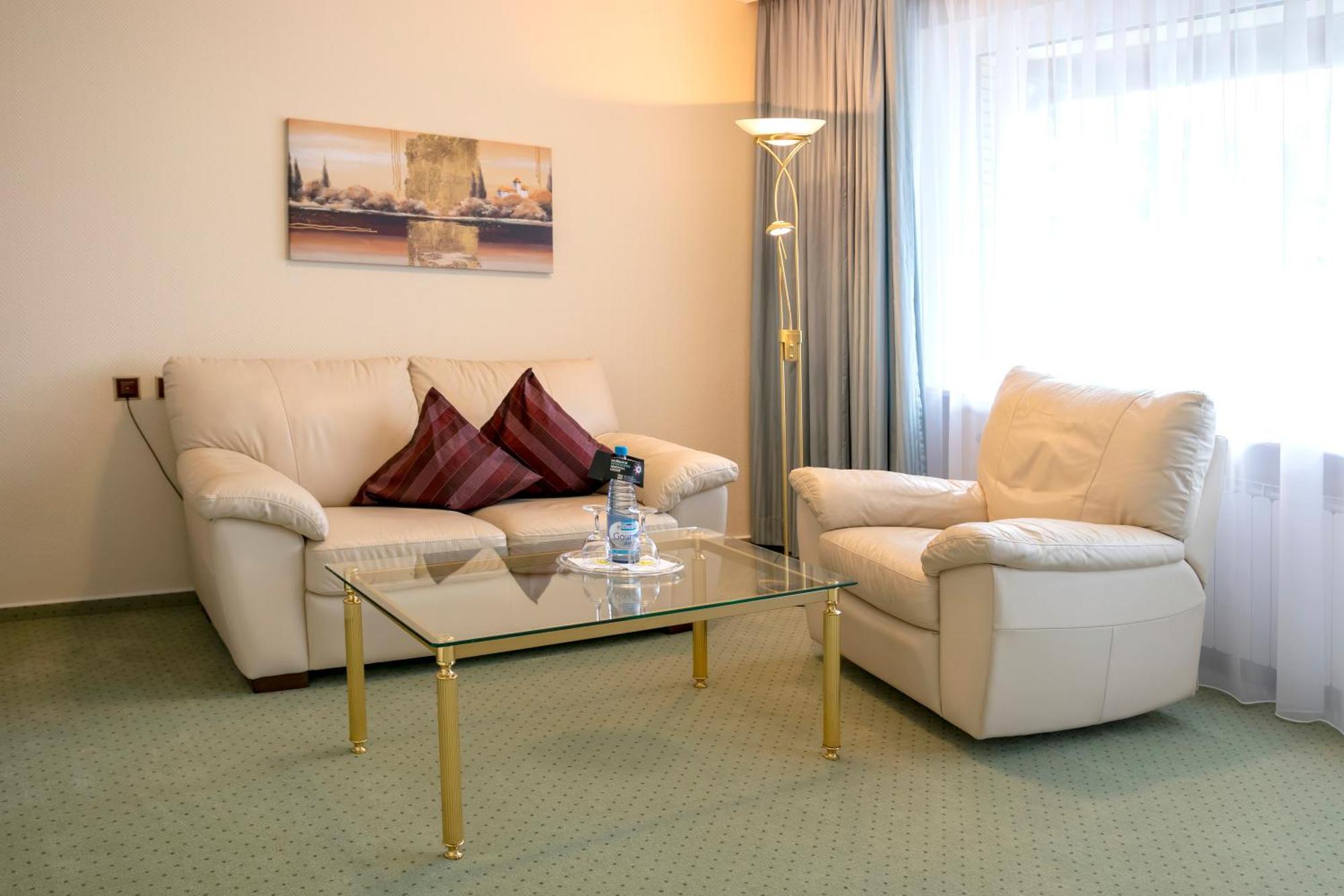 Golf- Und Wellnesshotel Amtsheide Bad Bevensen Extérieur photo