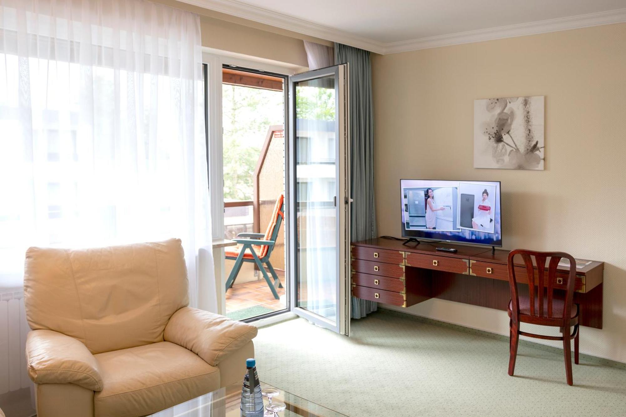 Golf- Und Wellnesshotel Amtsheide Bad Bevensen Extérieur photo